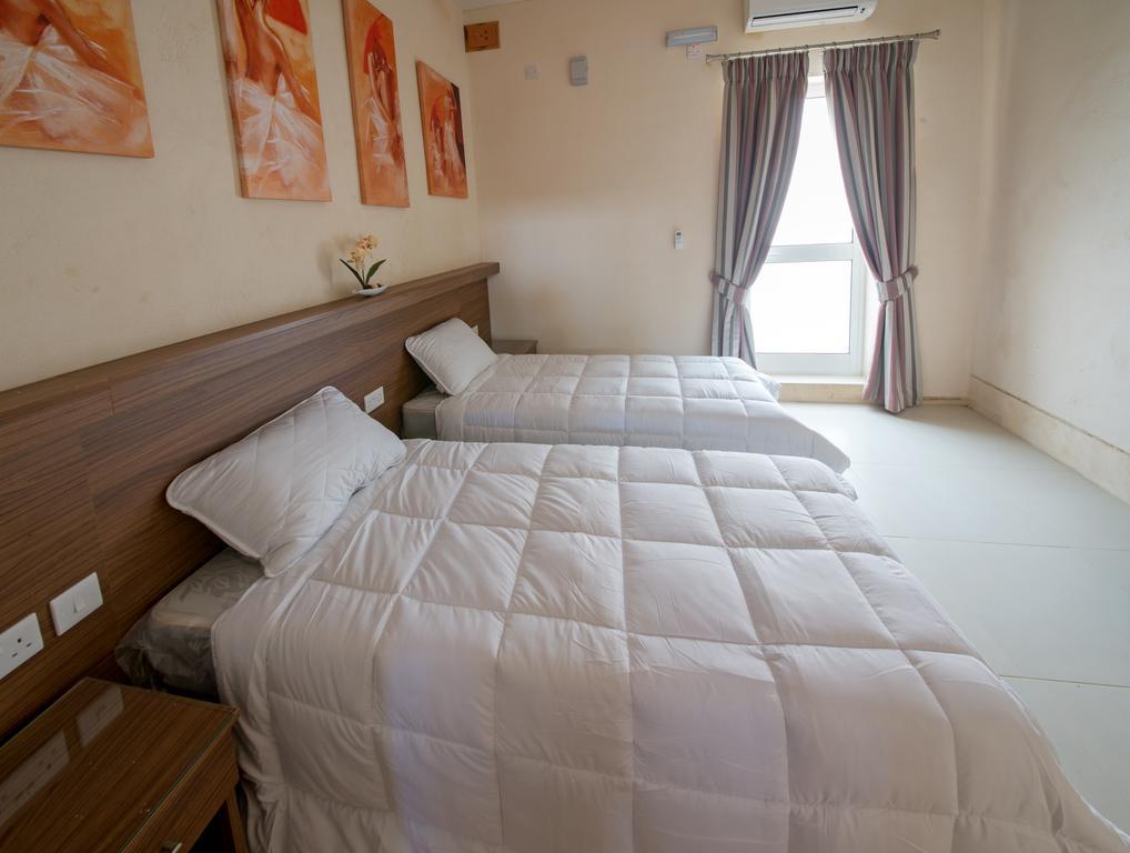 Quayside Apartments Марсахлок Стая снимка