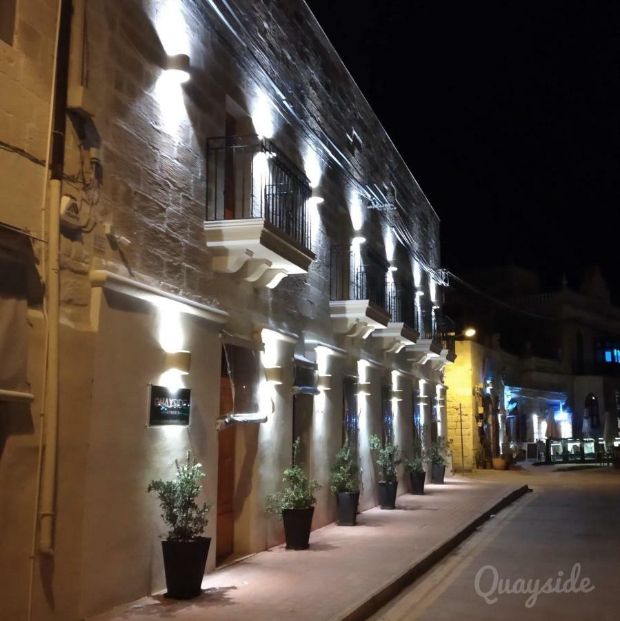 Quayside Apartments Марсахлок Екстериор снимка